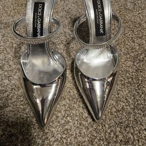 Dolce & Gabbana Metallic Silver Pointed Heels